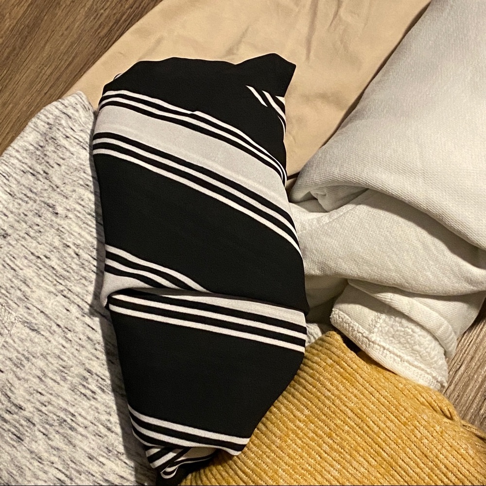 Not So Mystery Box Size Medium EUC